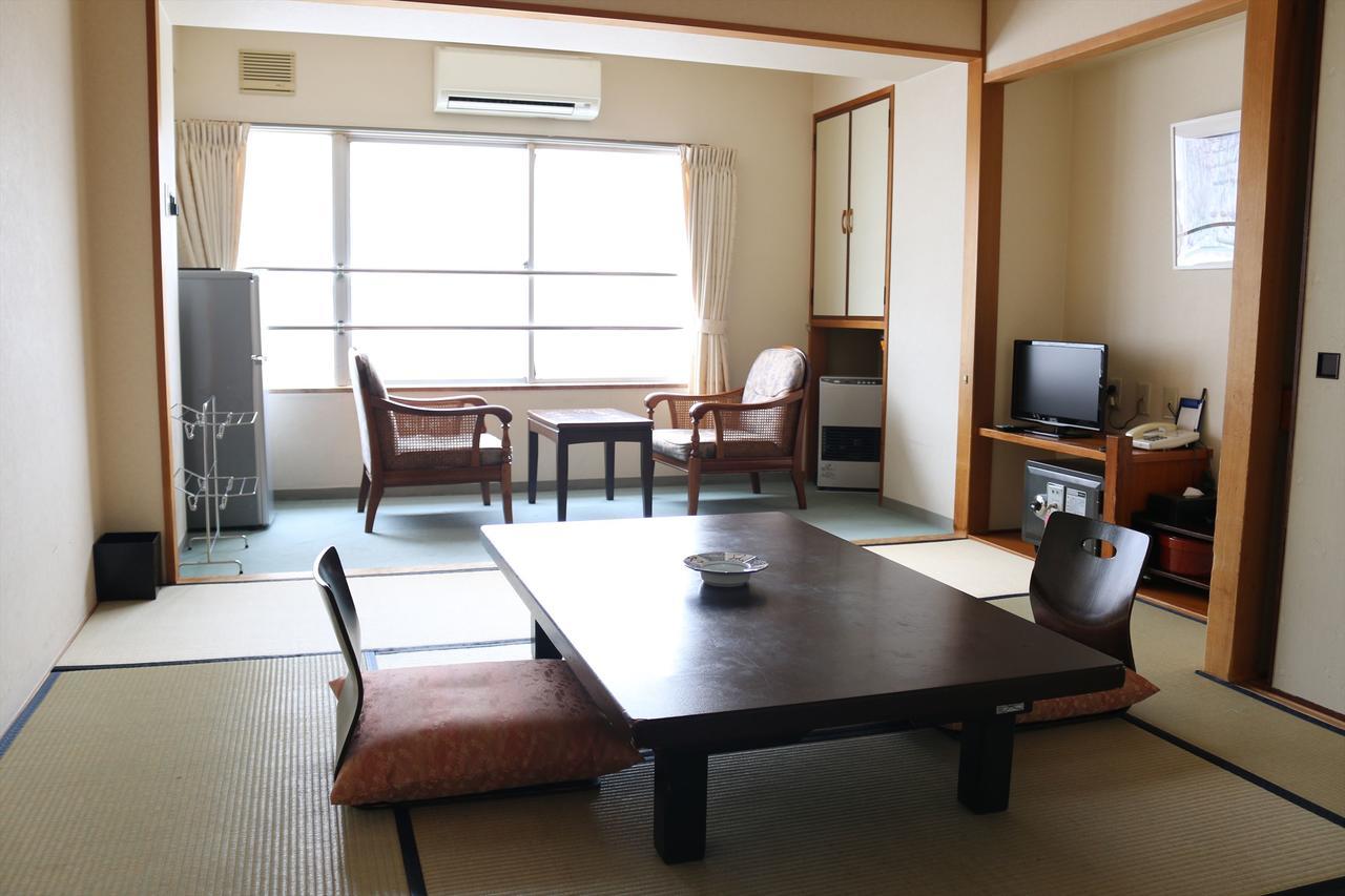 Hotel Sankeien Sapporo Exterior foto